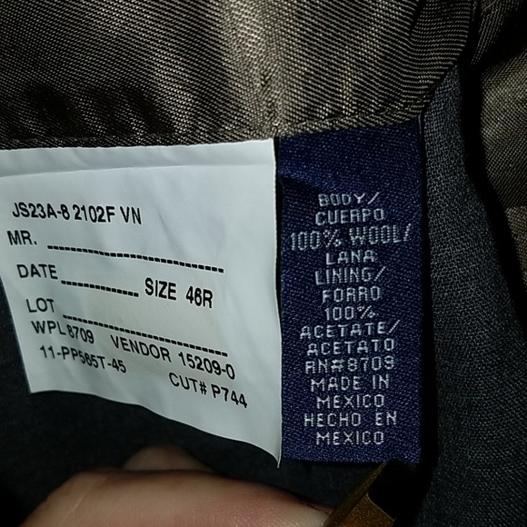 Stafford Suit with Matching Tie. Lightly Used. - Picture 8 of 8